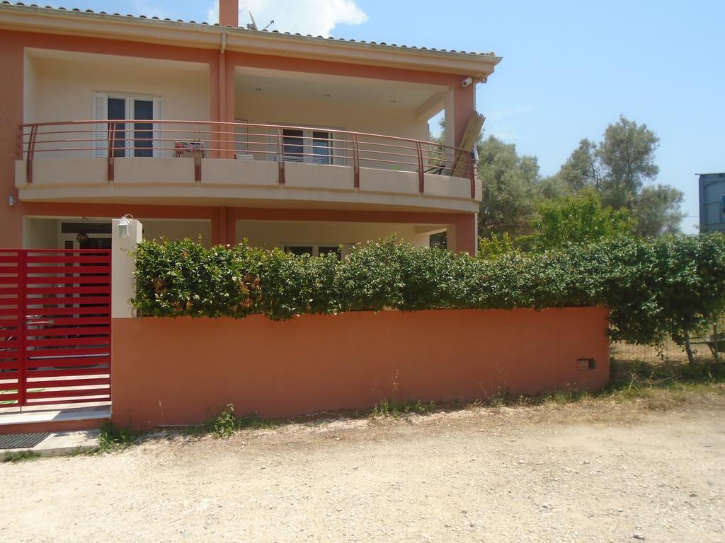 Socrates Family Apartments Kalligoni Exteriér fotografie